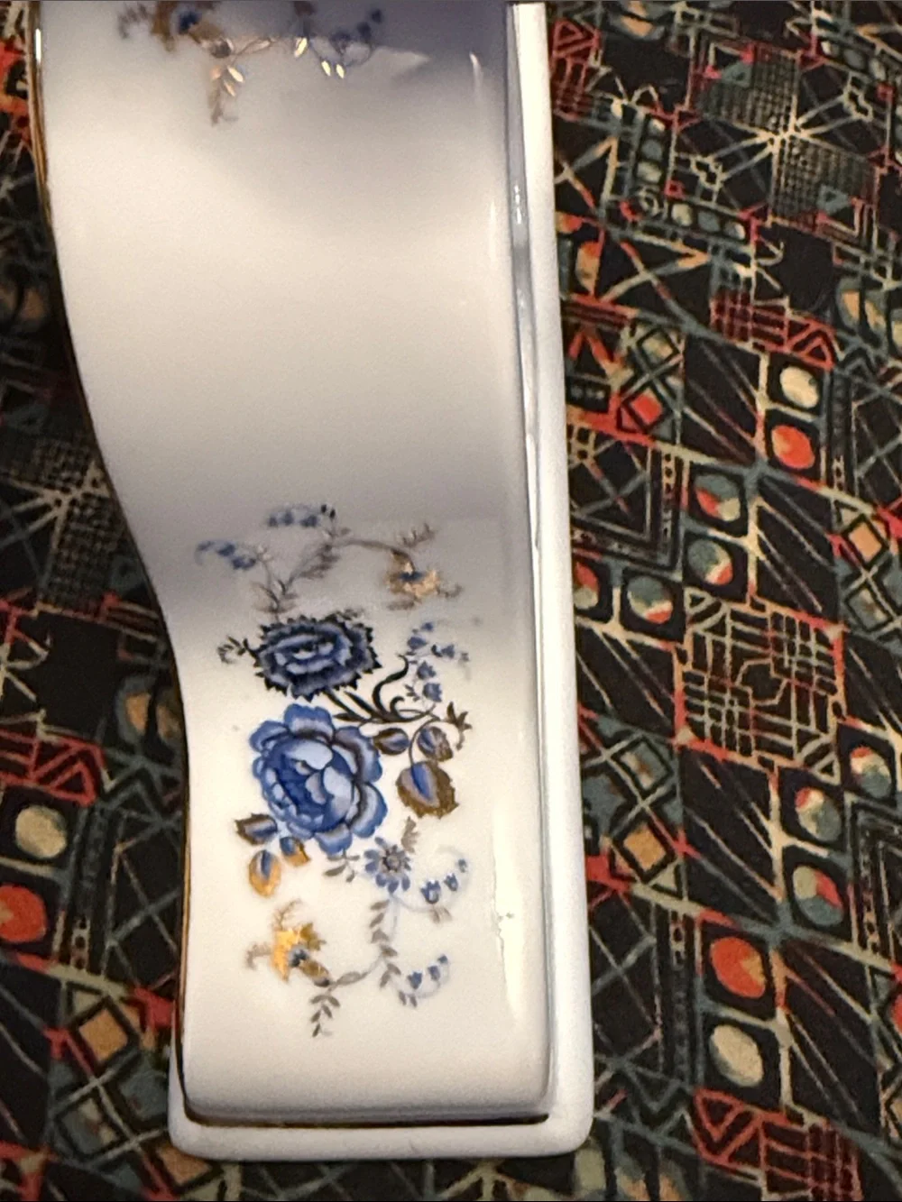 Vintage Elgin White Porcelain Mantel Clock with Blue Floral Accents-Gold trim.